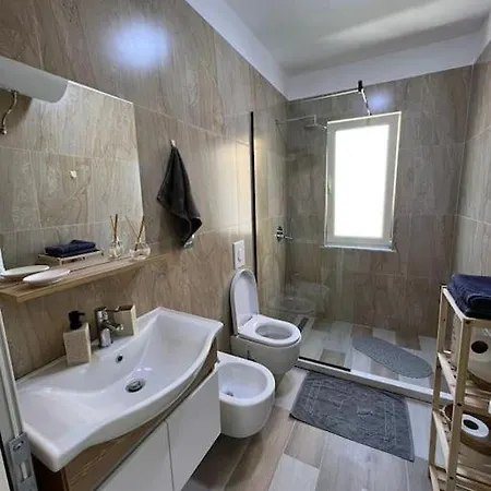 Great Apartament Near & Blloku Area Apartment *