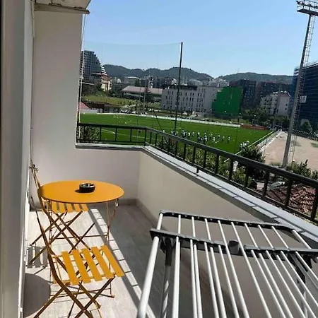 Great Apartament Near & Blloku Area Apartment *