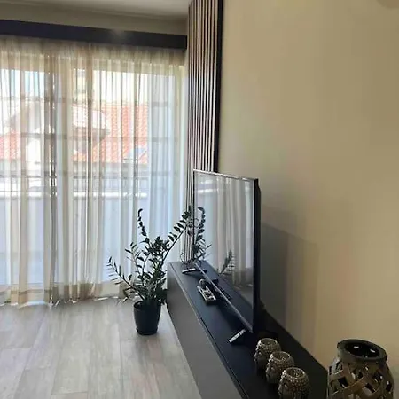 Great Apartament Near & Blloku Area *
